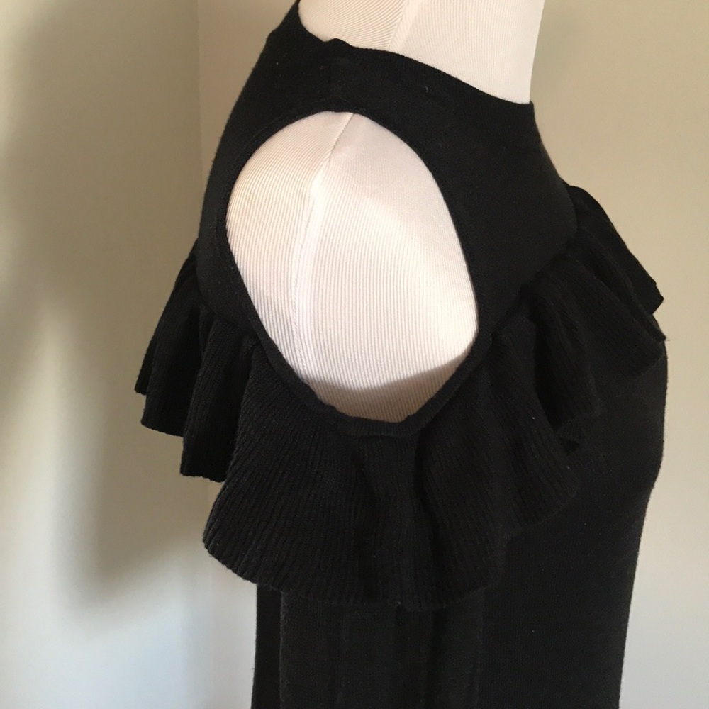 Black Top - Picture 3 of 4